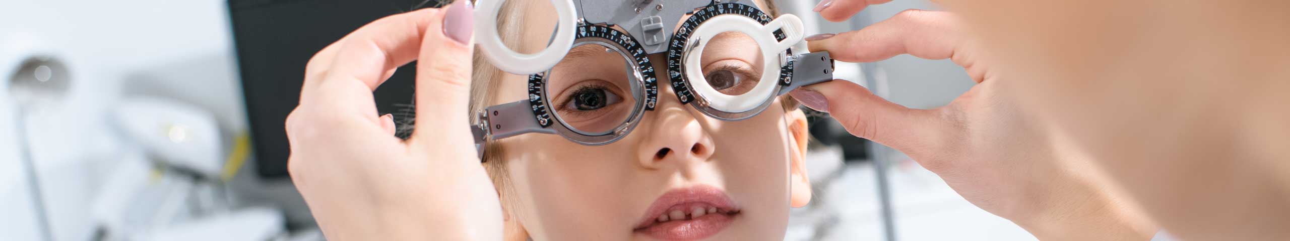 Child's eye test.